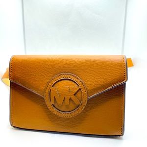 MK Fanny pack brown with gold buck